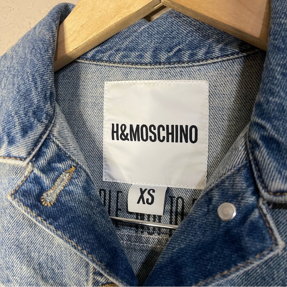 H&M x MOSCHINO | Limited Edition Cropped Denim Jacket Size: XS - Picture 5 of 7